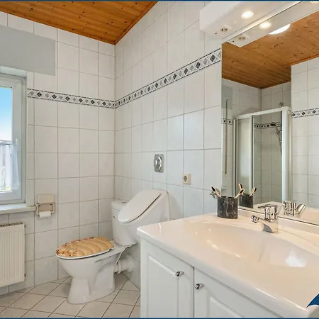 Haus Wartenberg Whg 01 * Reetzow